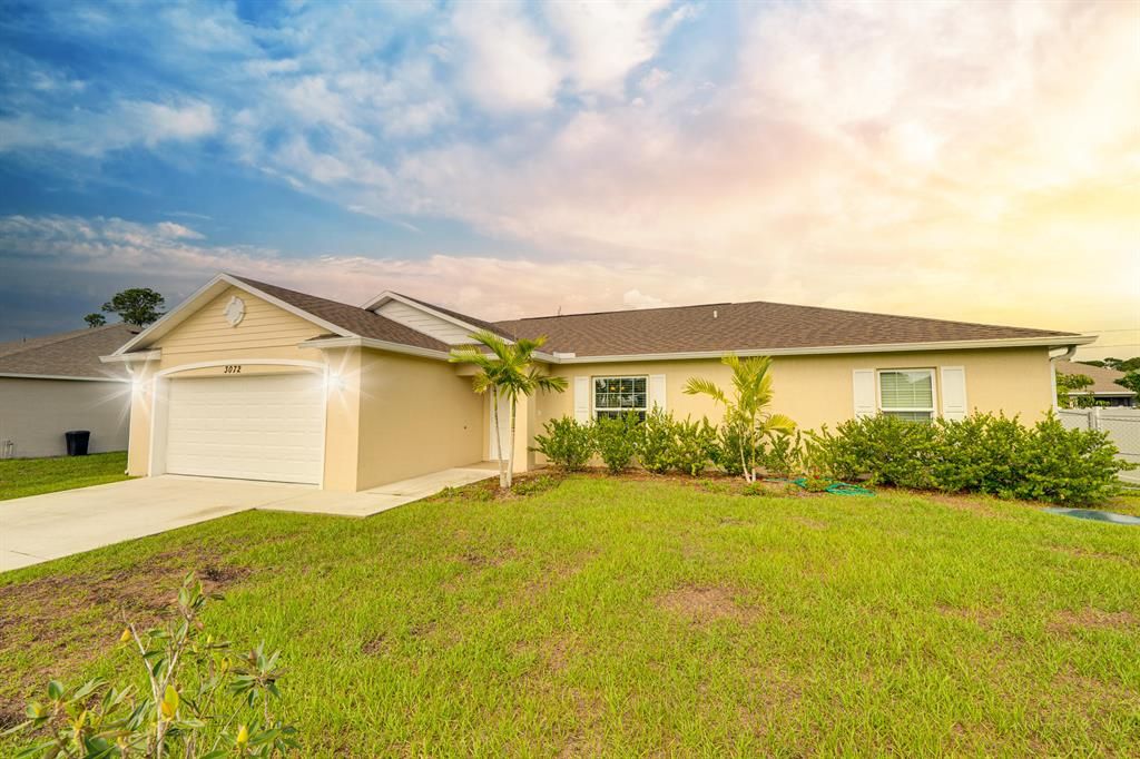 Photo of 3072 SW Lucerne Street, Port Saint Lucie, FL 34953 (MLS # R10808413)