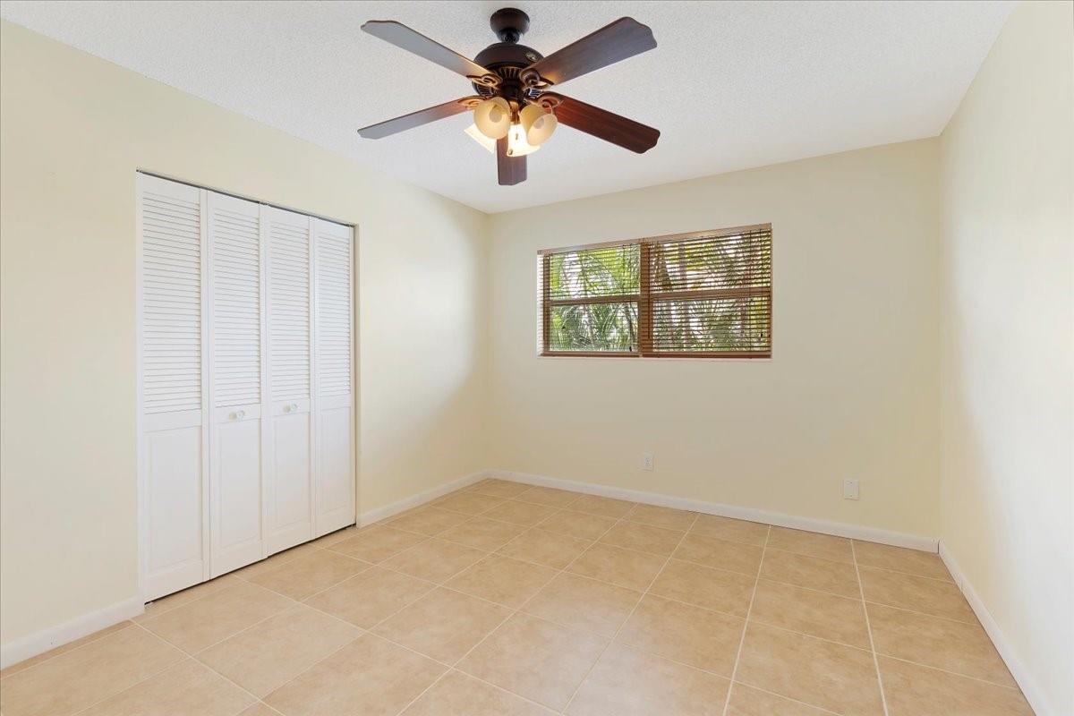 Kingswood Condo - Residential