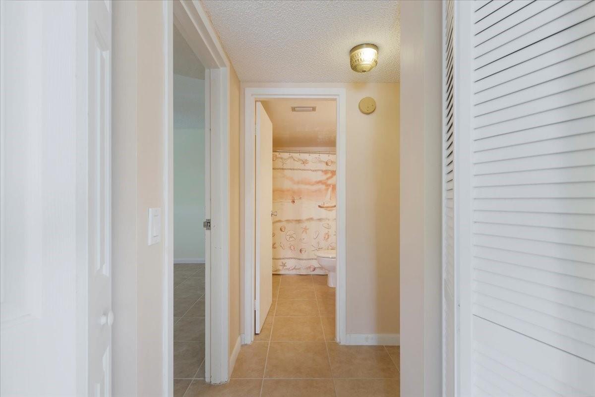 Kingswood Condo - Residential