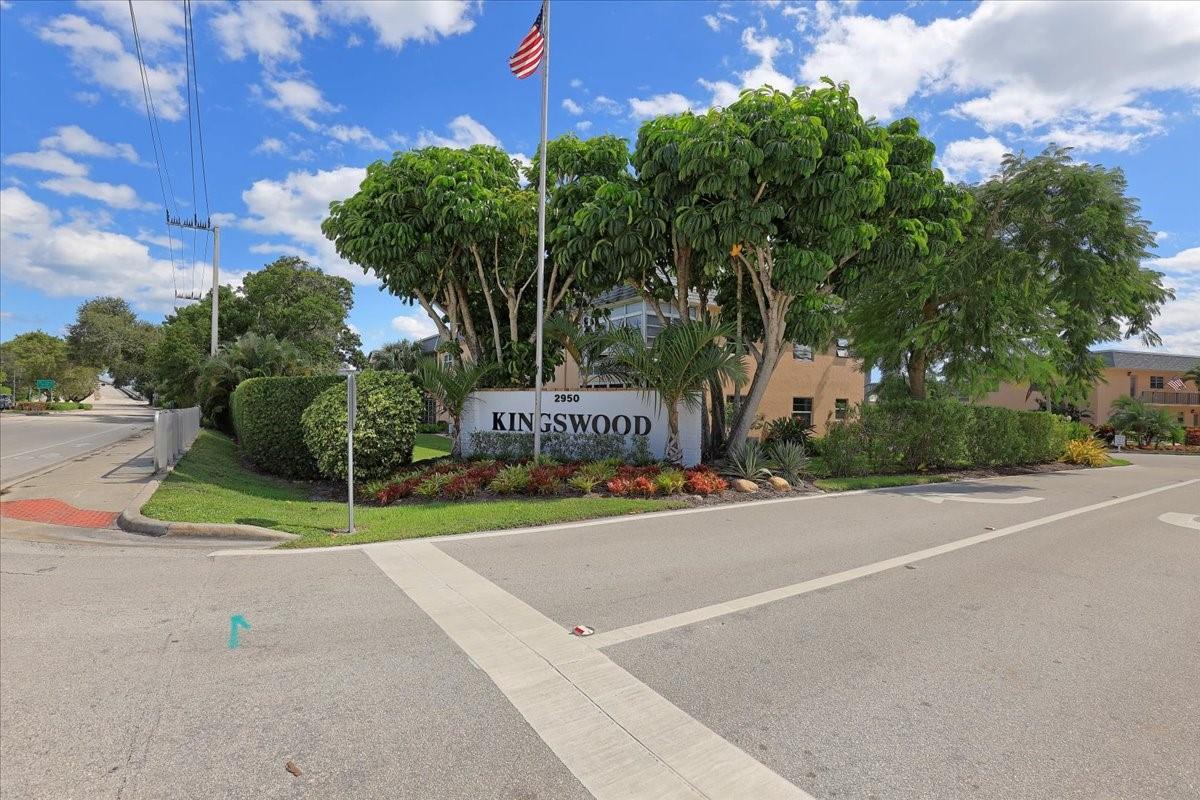 Kingswood Condo - Residential