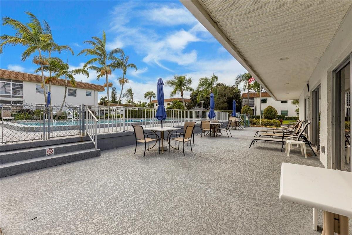 Kingswood Condo - Residential