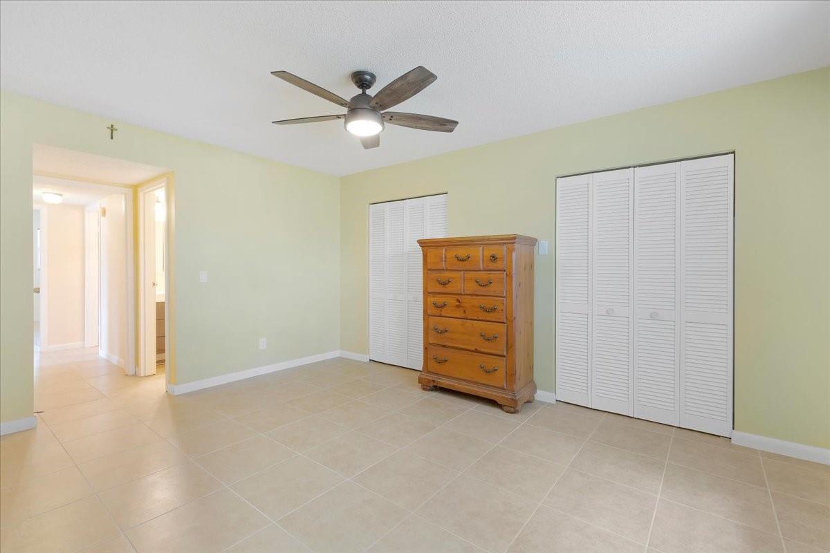 Kingswood Condo - Residential