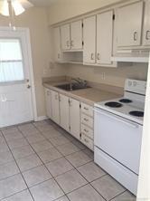 CORAL HIGHLANDS RESUB BLKS 1 & 2 - Residential Lease