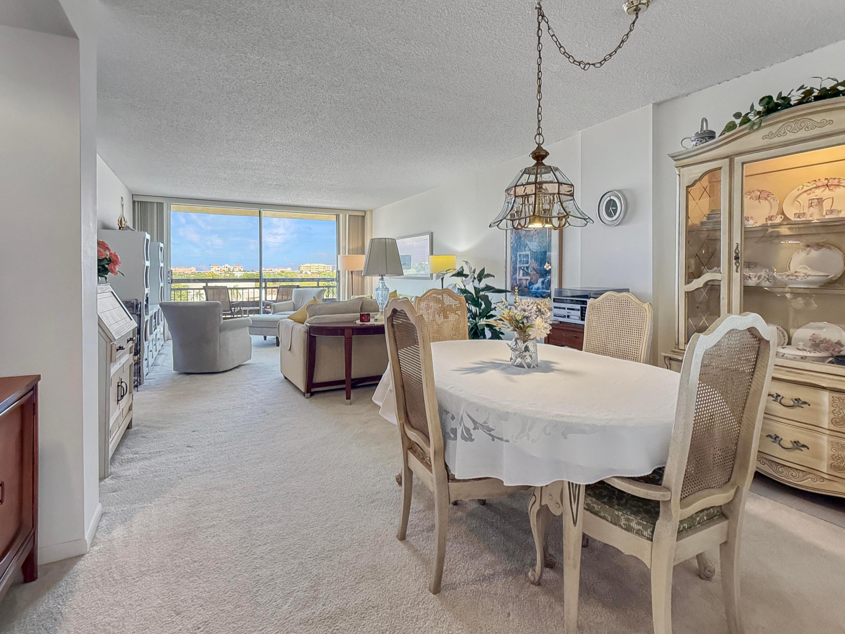 STARLITE CONDO - Residential