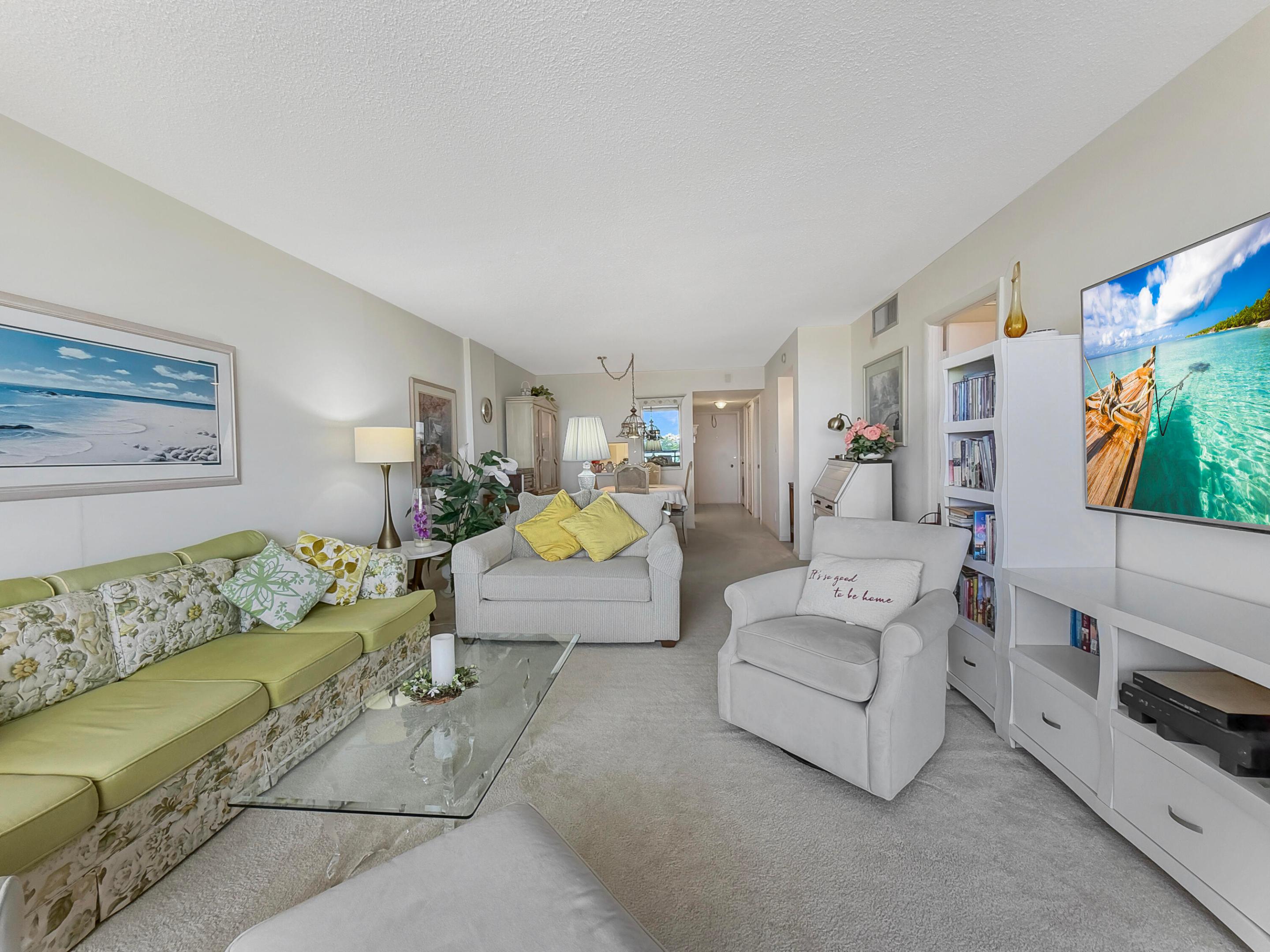 STARLITE CONDO - Residential