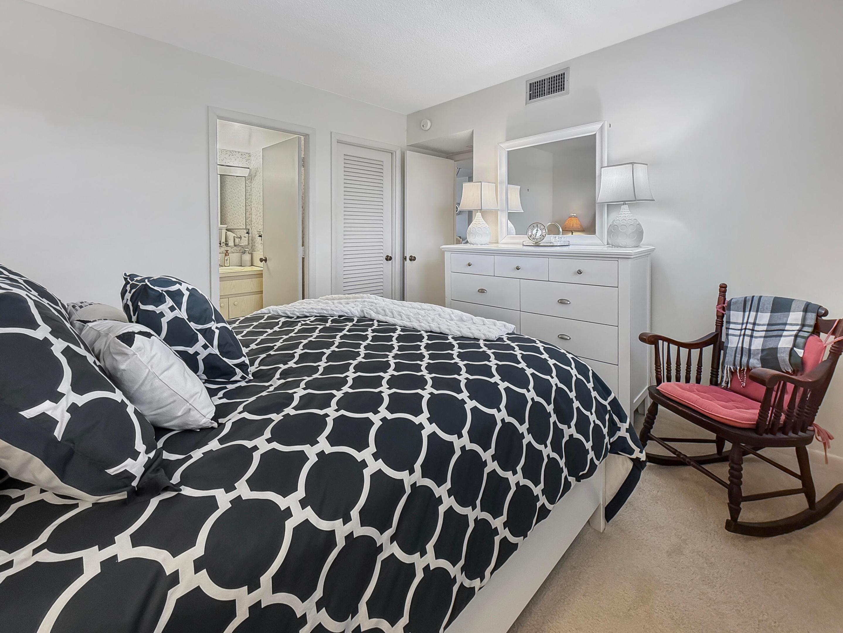 STARLITE CONDO - Residential