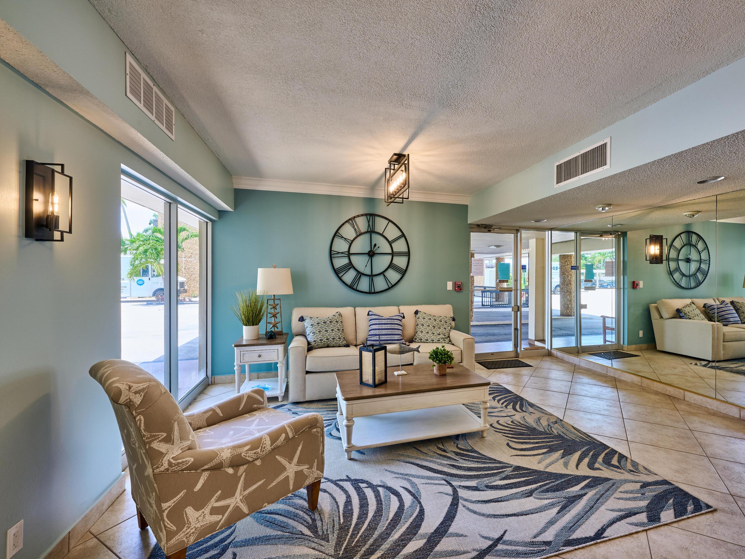STARLITE CONDO - Residential