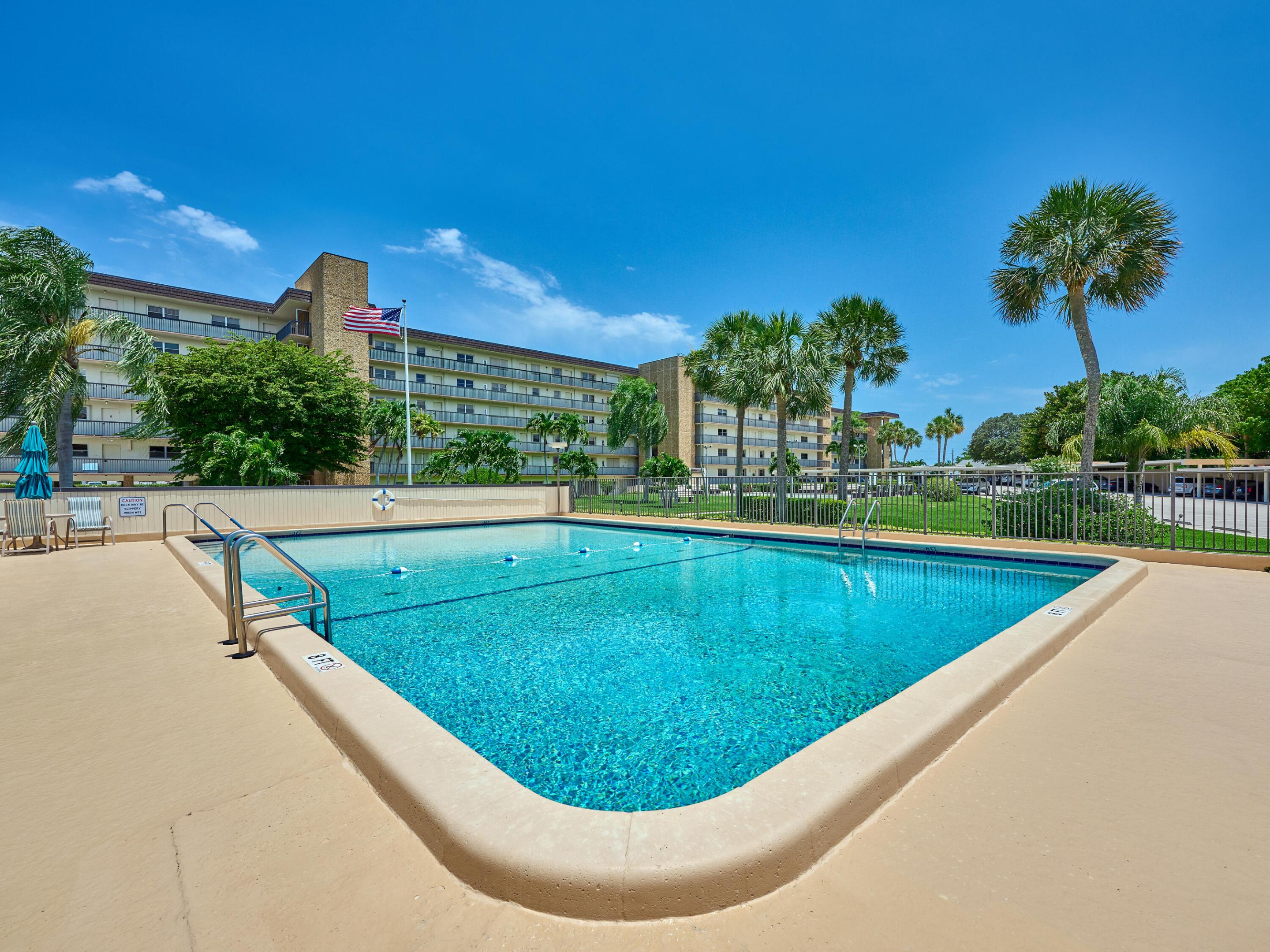 STARLITE CONDO - Residential