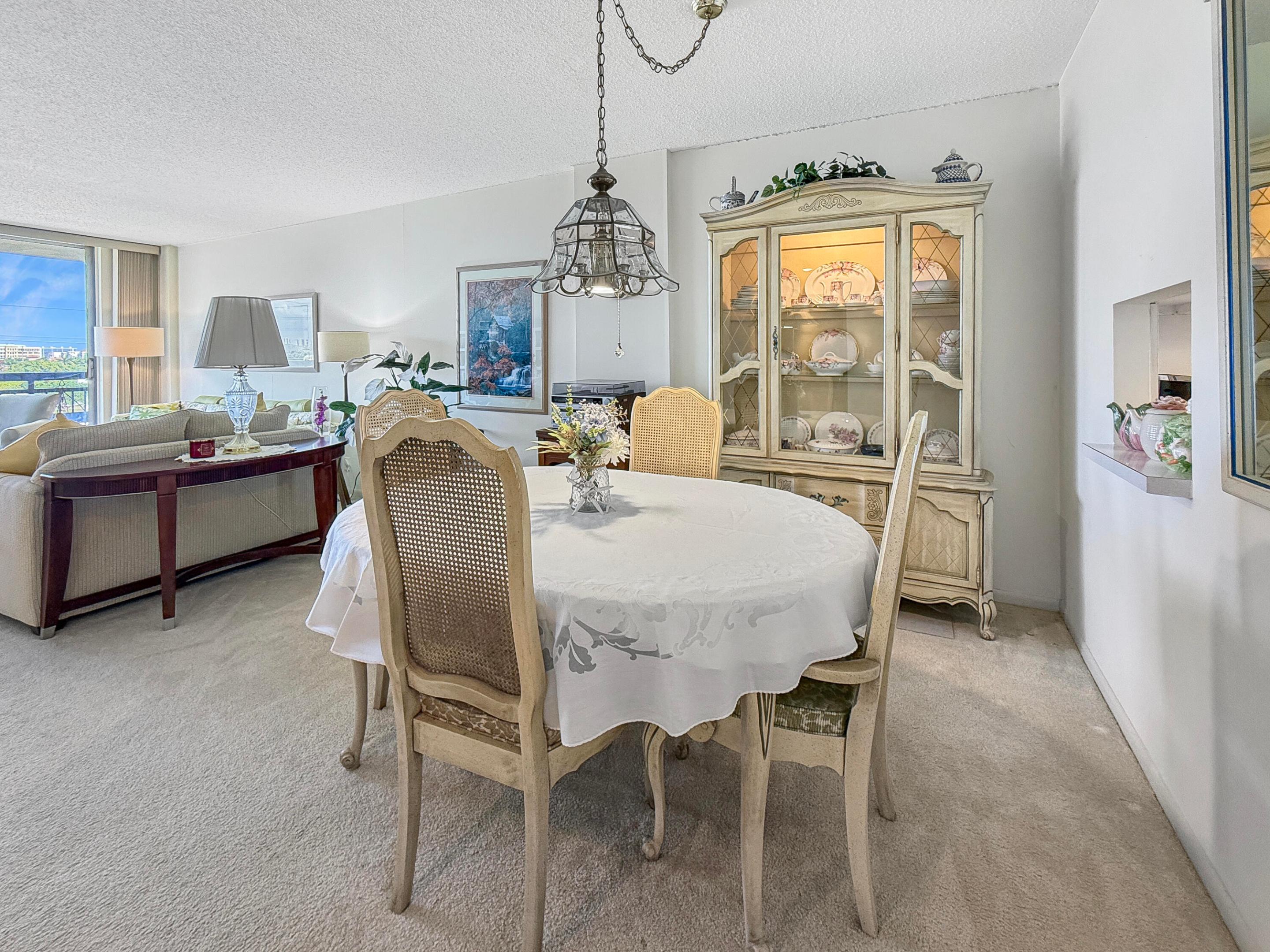 STARLITE CONDO - Residential