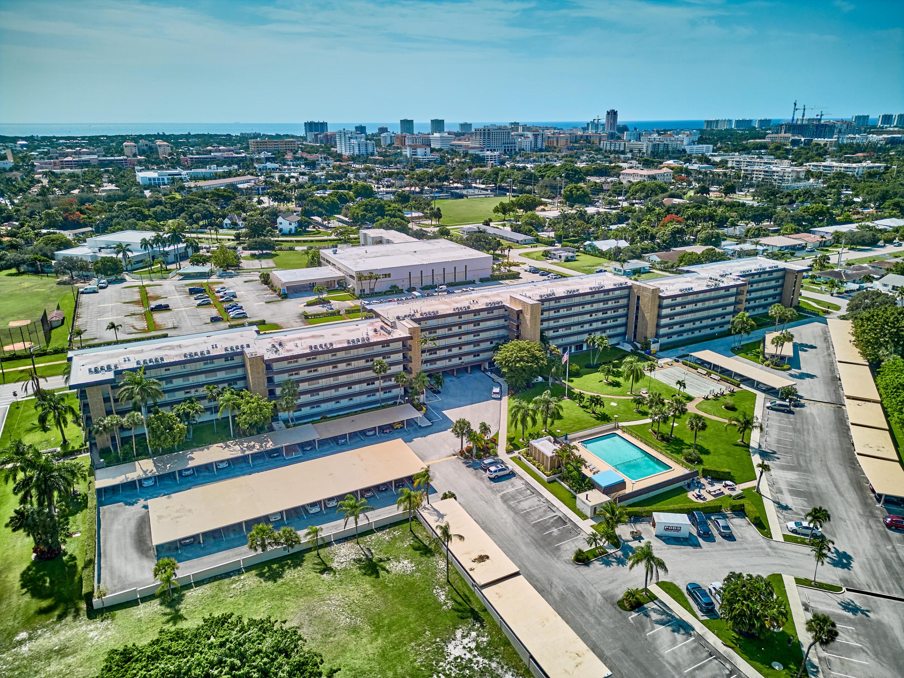 STARLITE CONDO - Residential