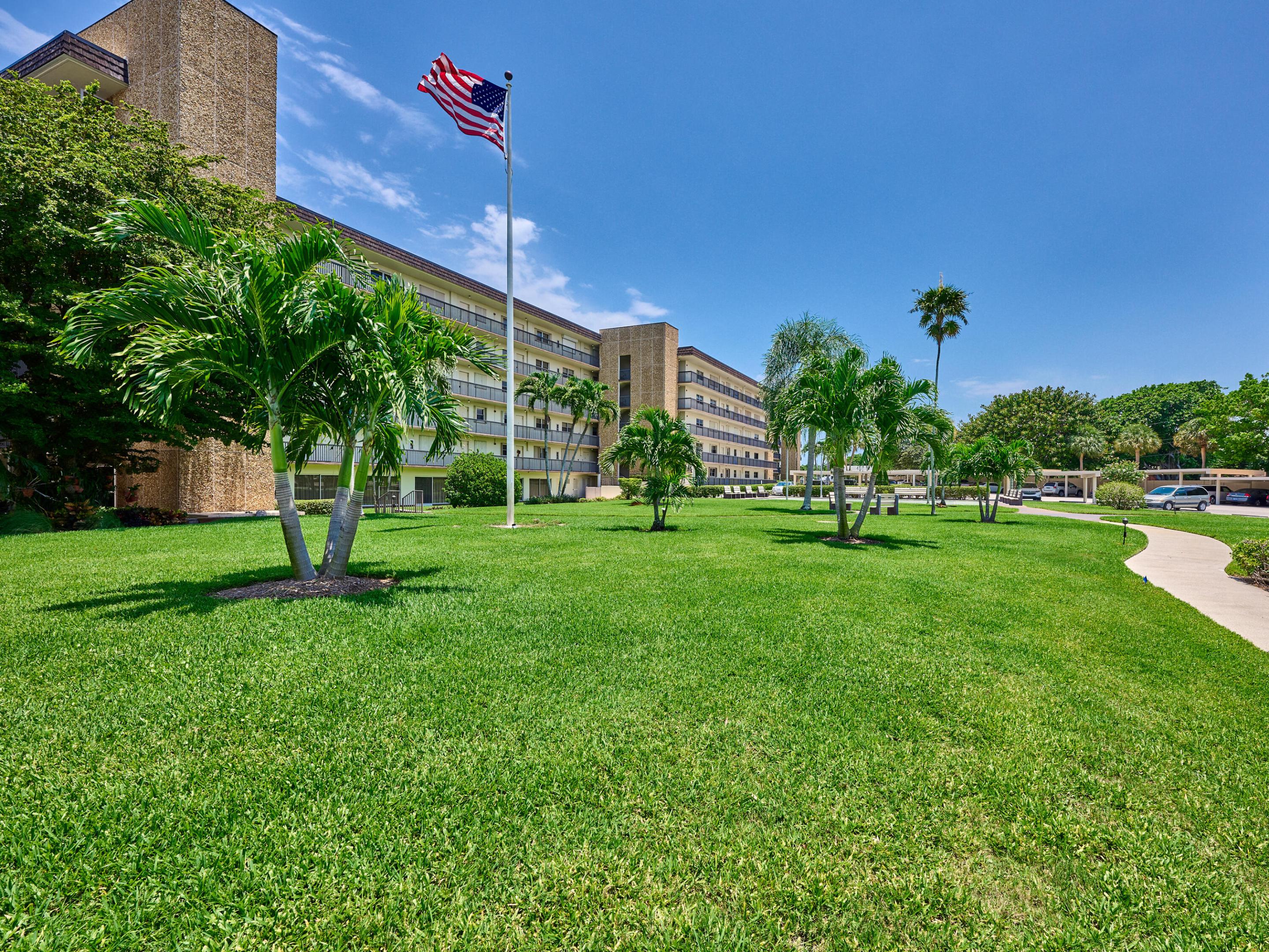 STARLITE CONDO - Residential