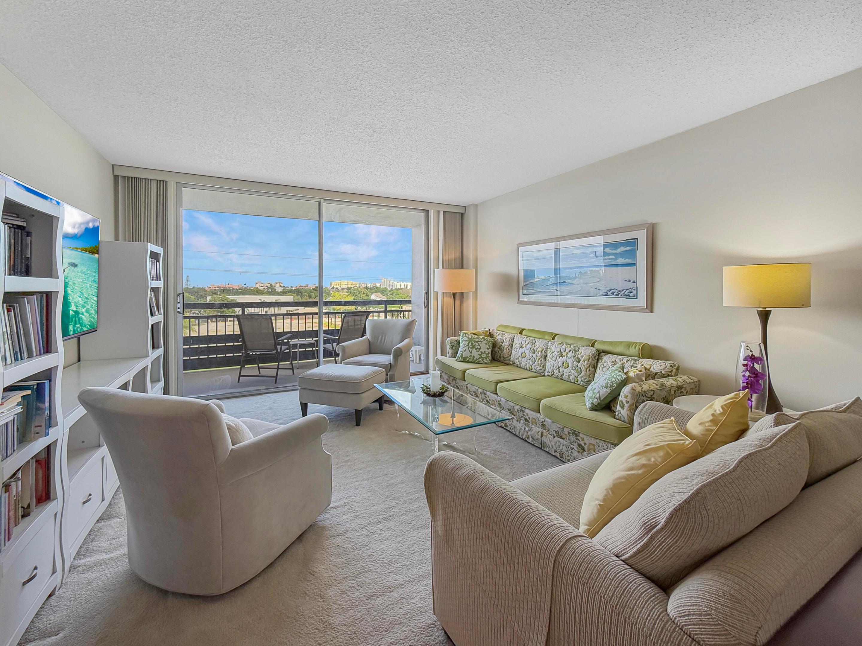 STARLITE CONDO - Residential