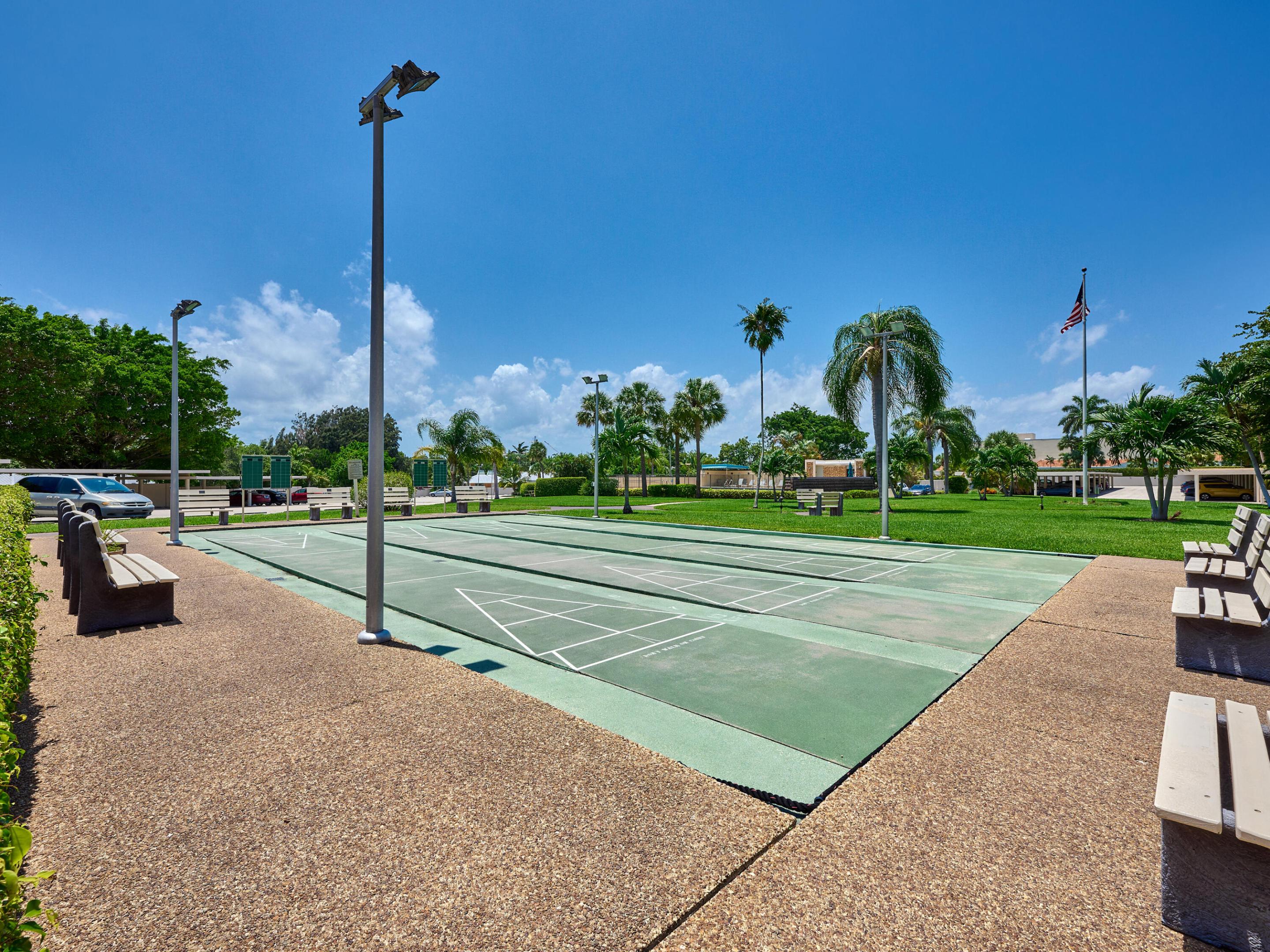 STARLITE CONDO - Residential