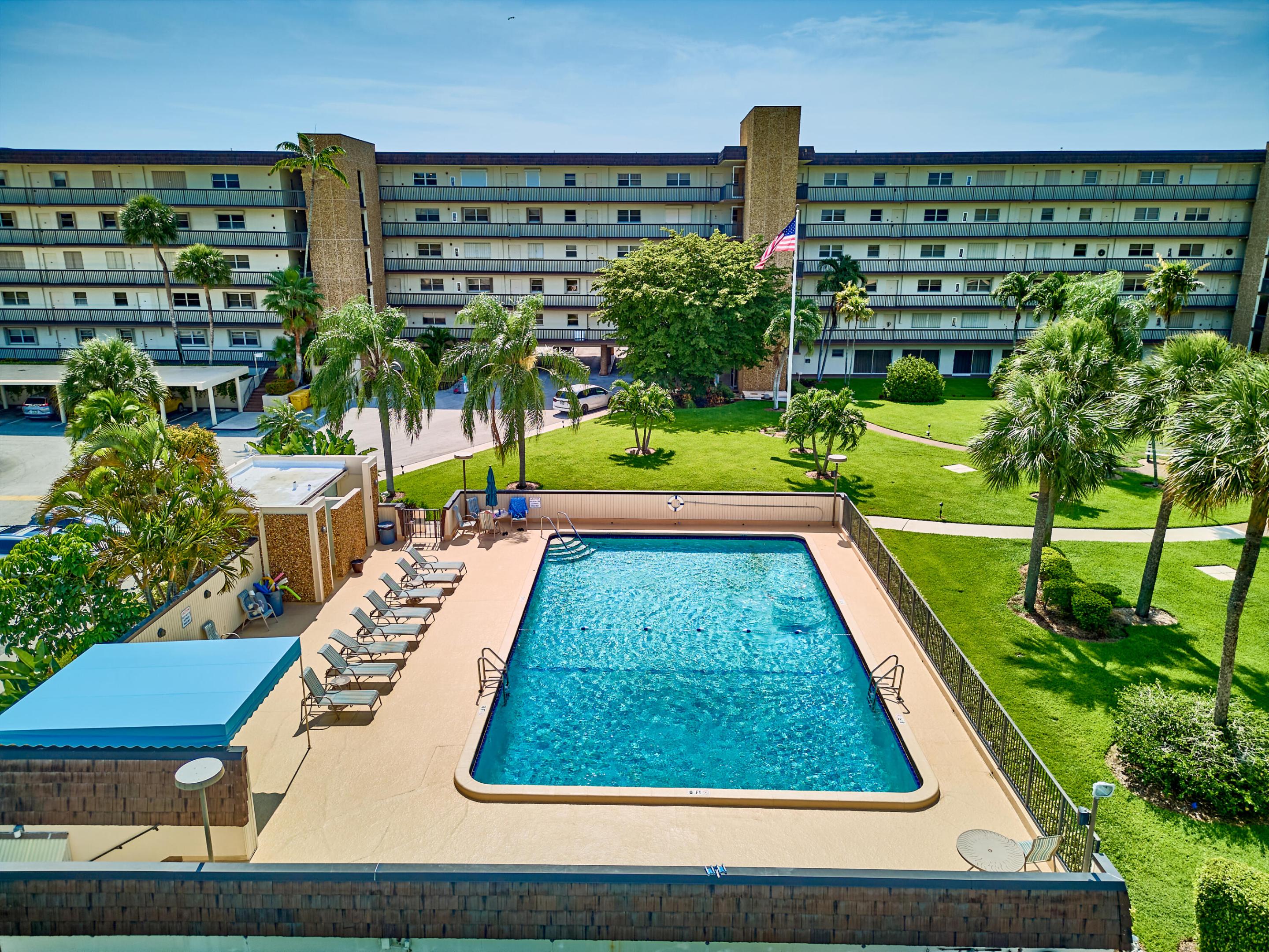 STARLITE CONDO - Residential