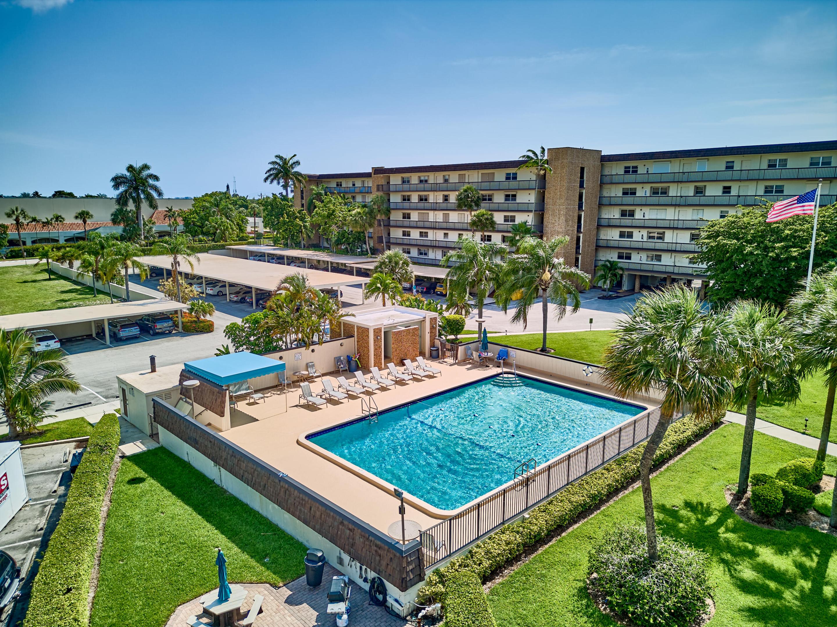 STARLITE CONDO - Residential