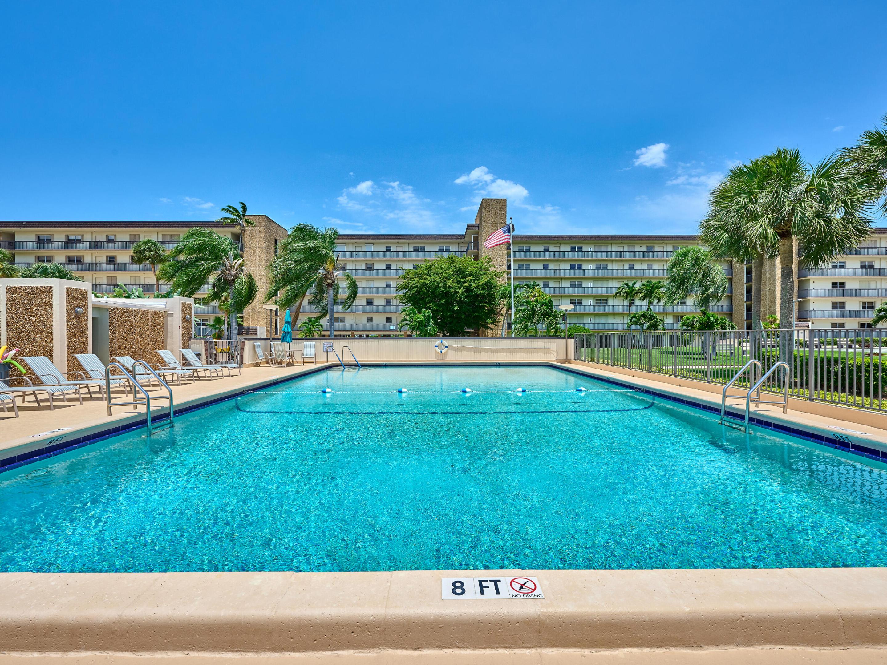 STARLITE CONDO - Residential
