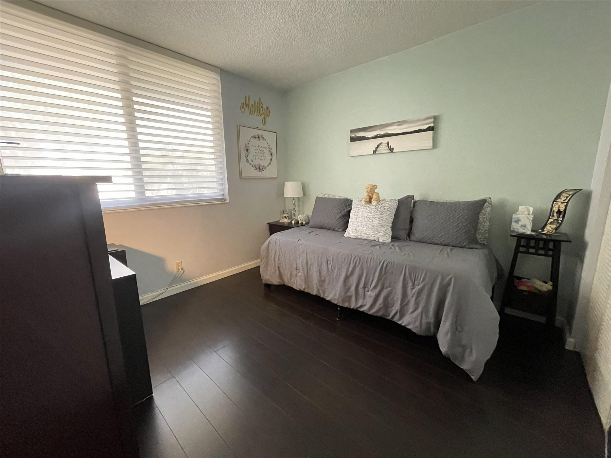 RIVERS EDGE AT OAKWOOD - Residential