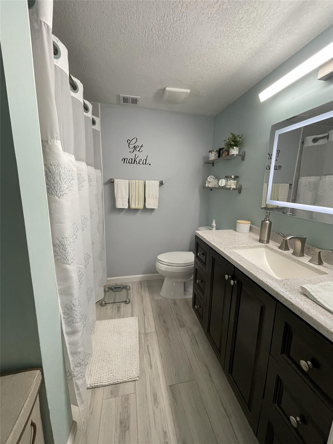 RIVERS EDGE AT OAKWOOD - Residential