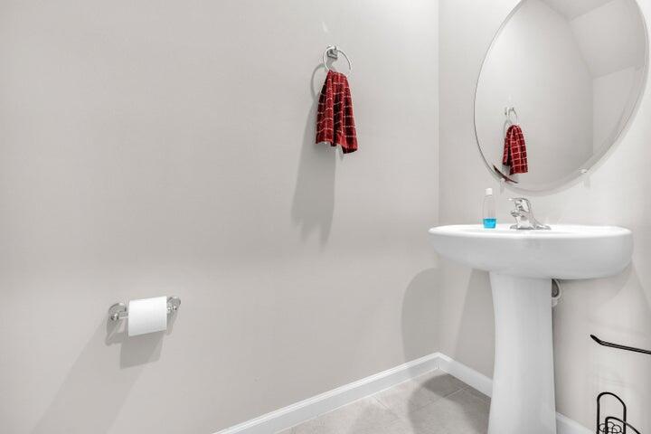 ENCLAVE AT MANGONIA PARK - Residential