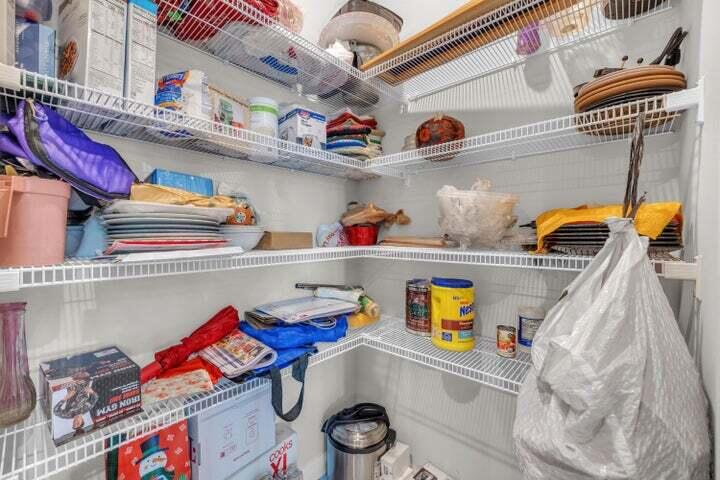 ENCLAVE AT MANGONIA PARK - Residential