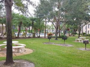 CHARTER CLUB OF PALM BEACH CONDO - Residential