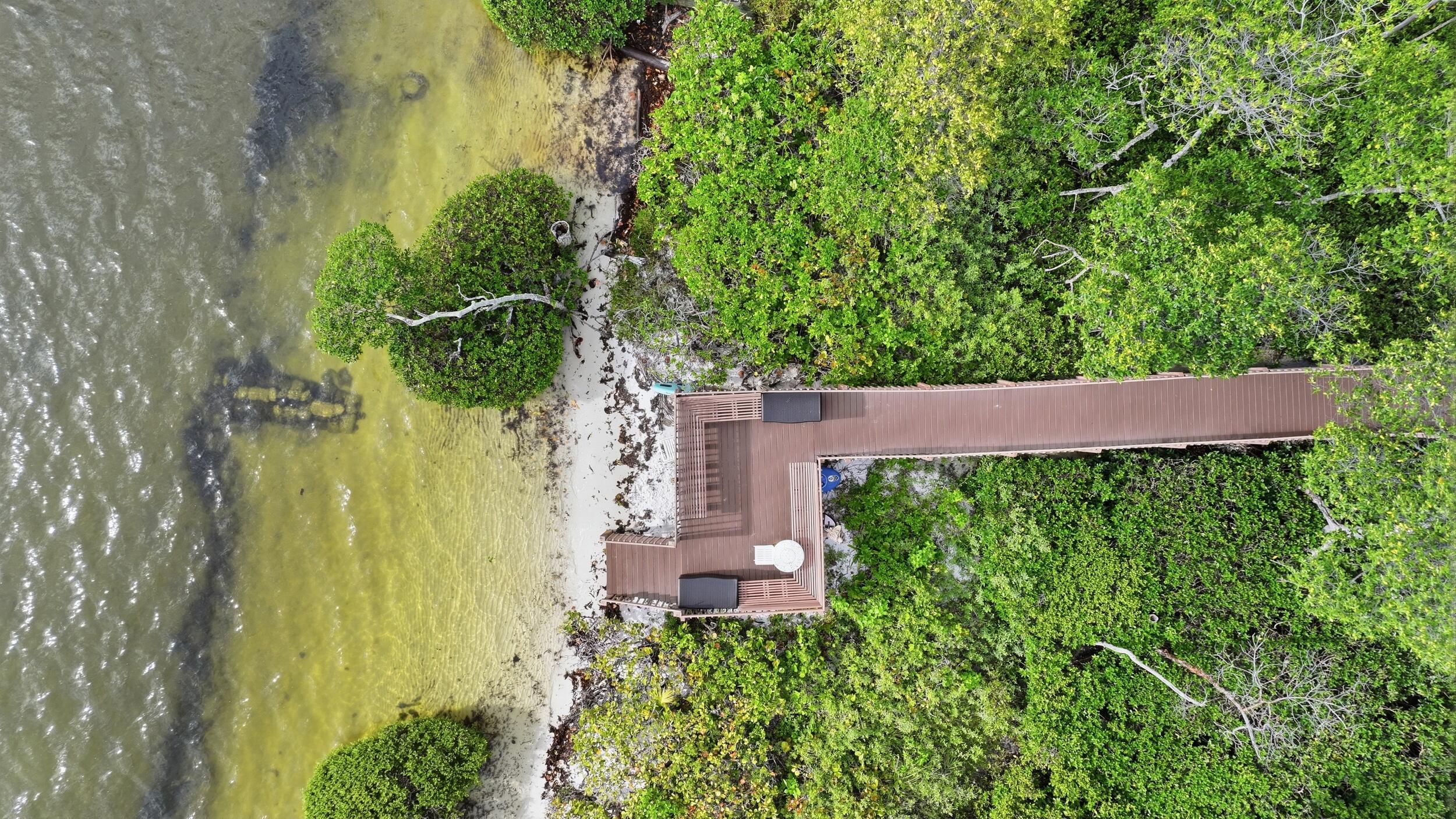 LAKESHORE - Residential