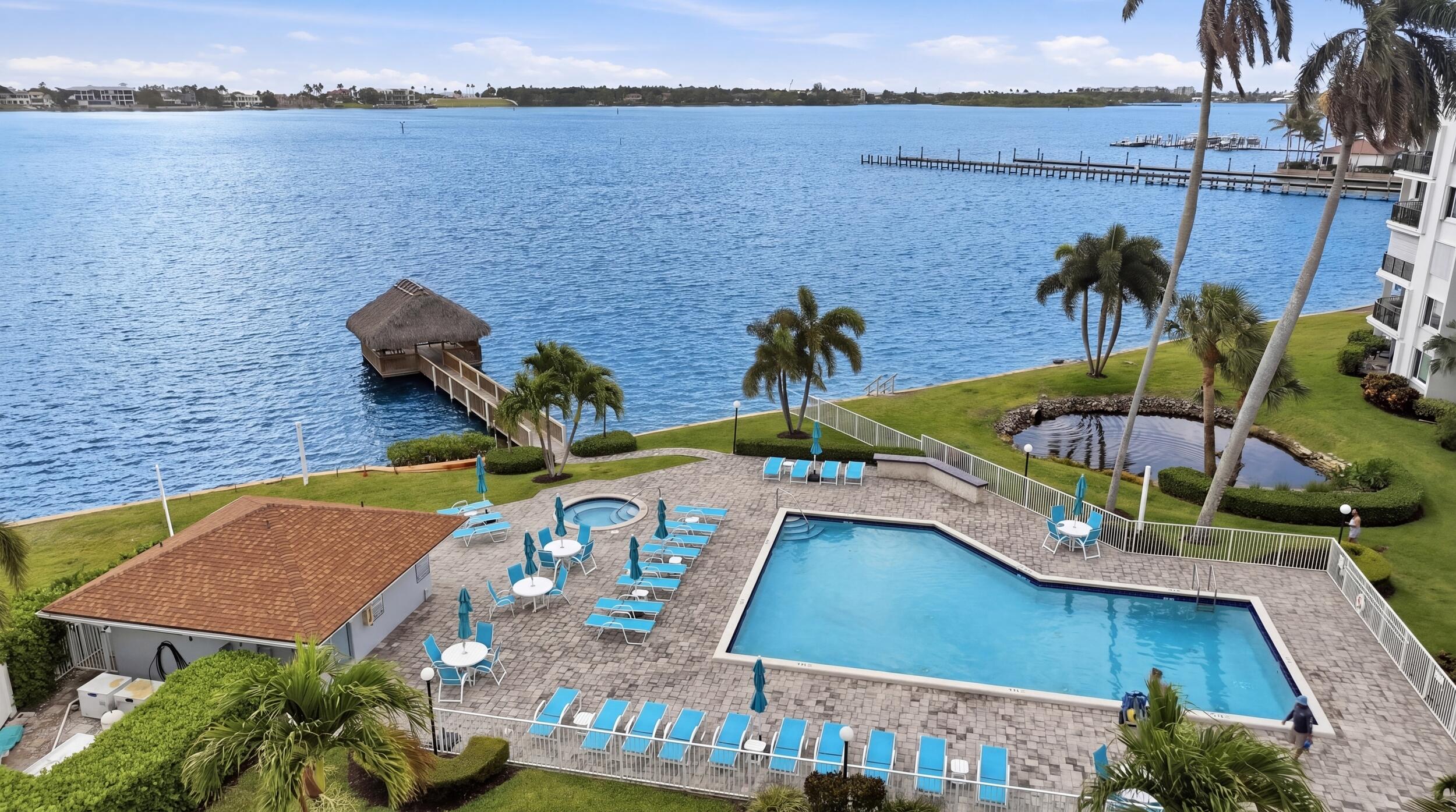 LAKESHORE - Residential