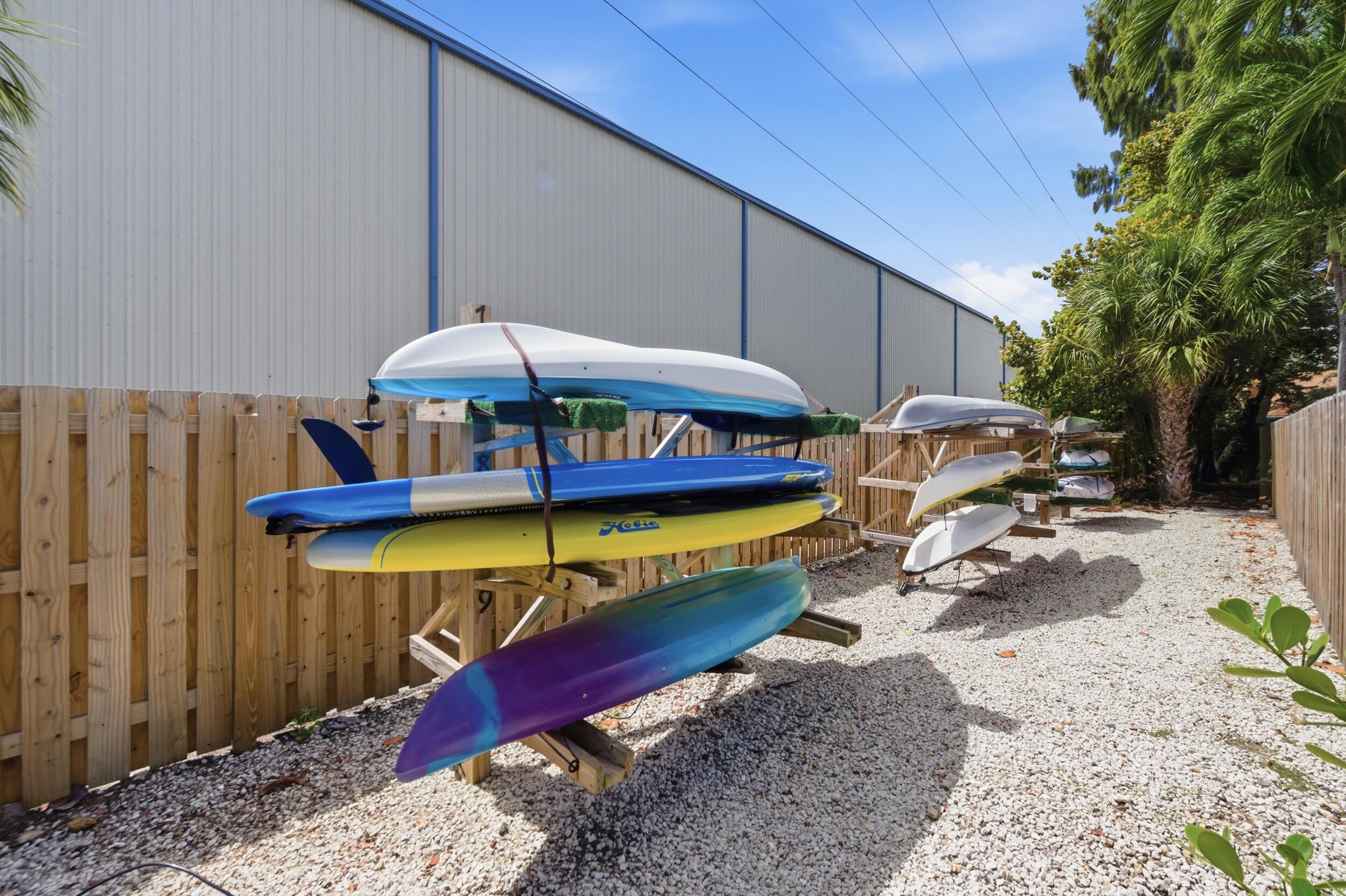 LAKESHORE - Residential