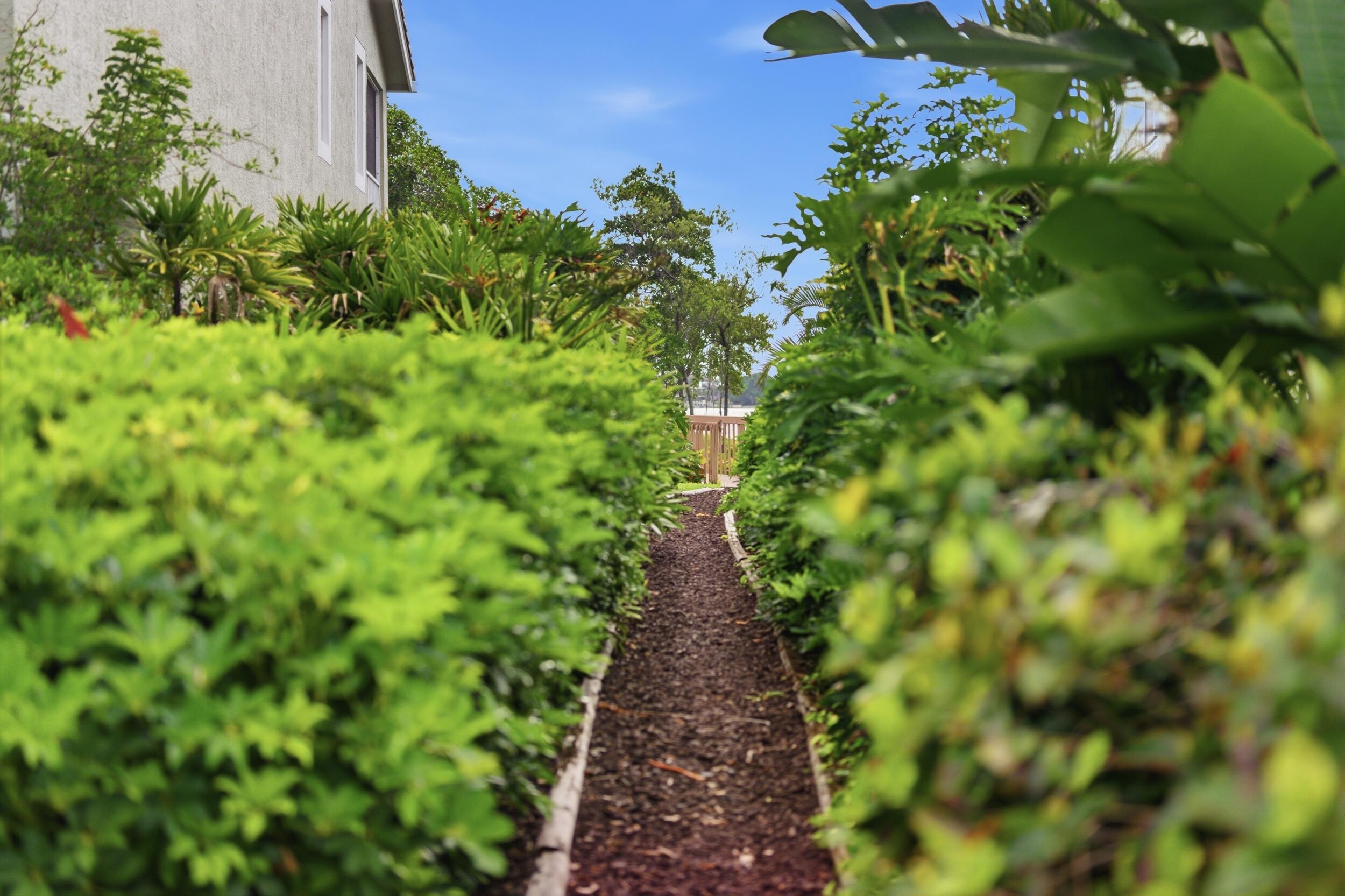 LAKESHORE - Residential