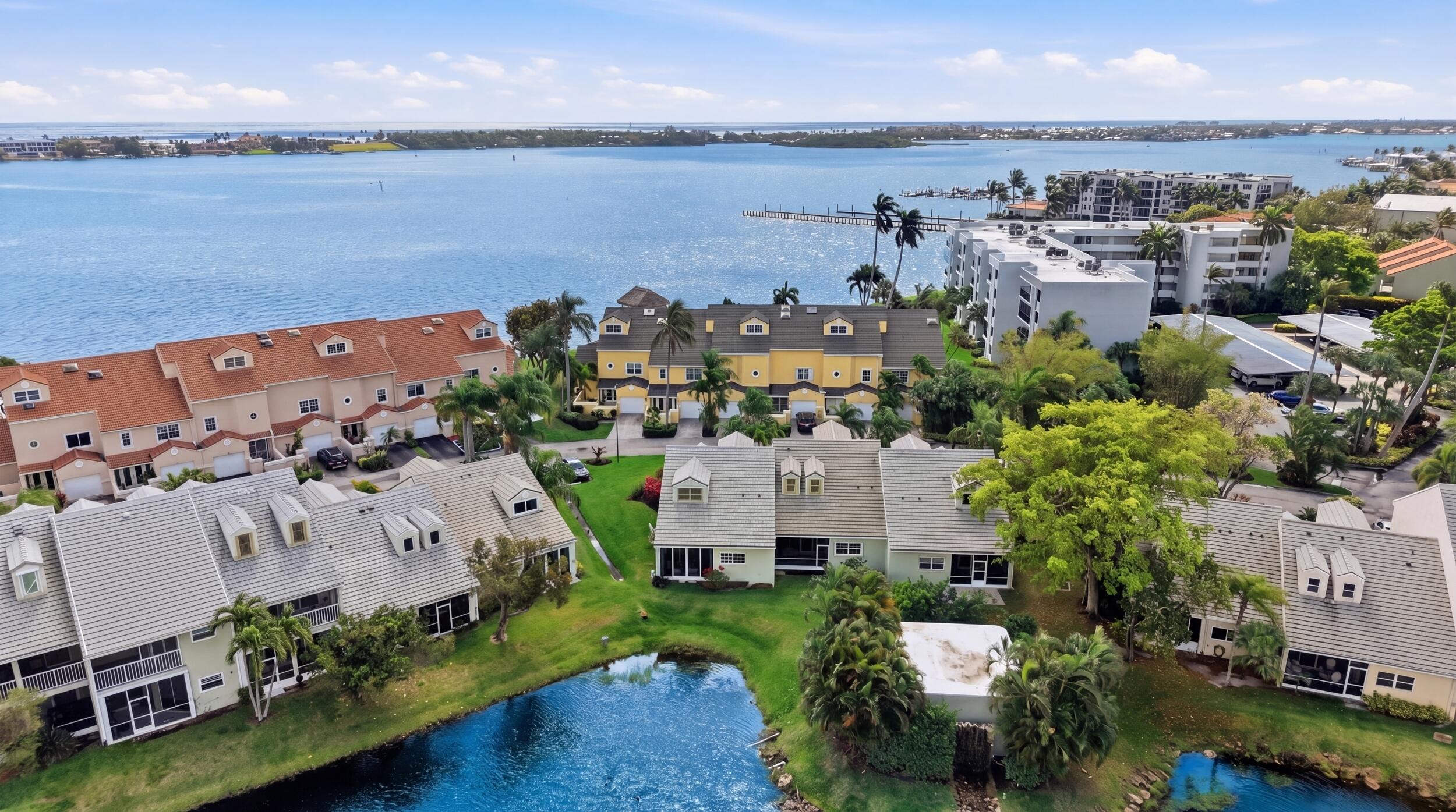 LAKESHORE - Residential