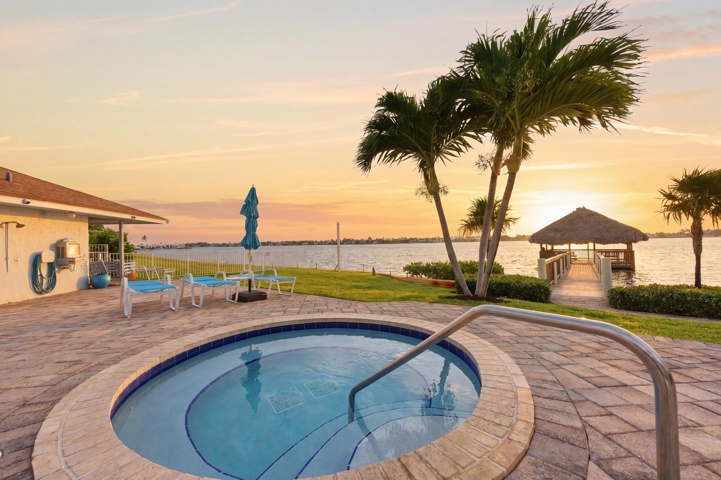 LAKESHORE - Residential