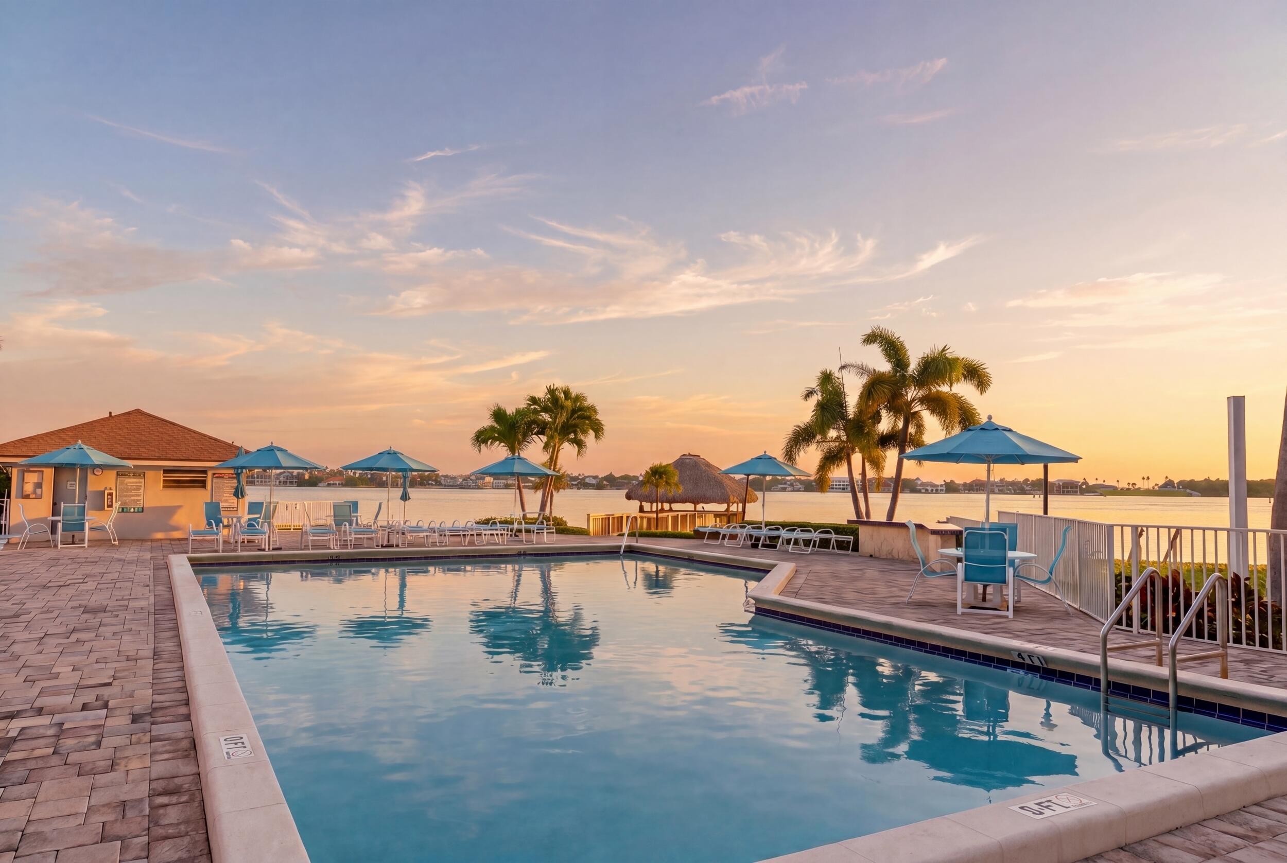 LAKESHORE - Residential