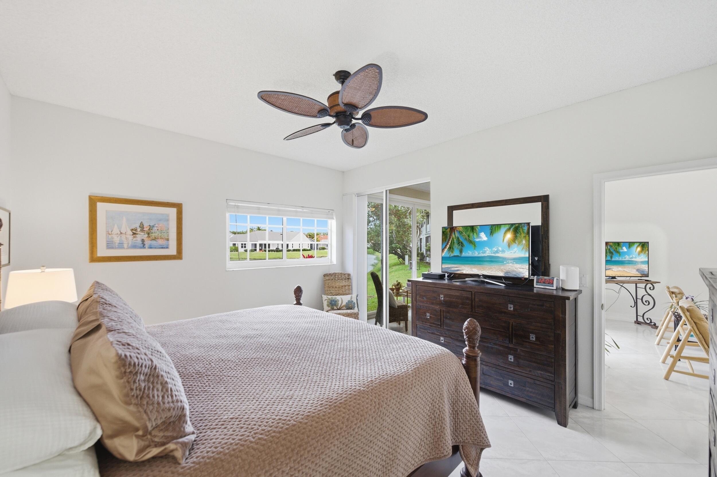 LAKESHORE - Residential