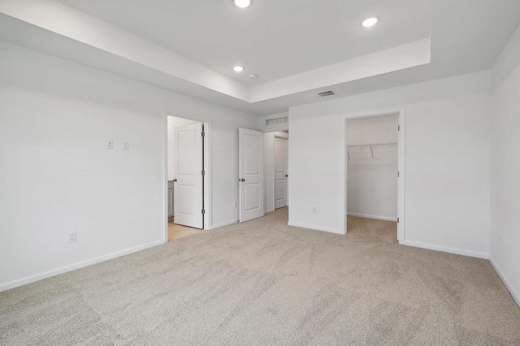 SALERNO RESERVE AT SHOWCA - Residential