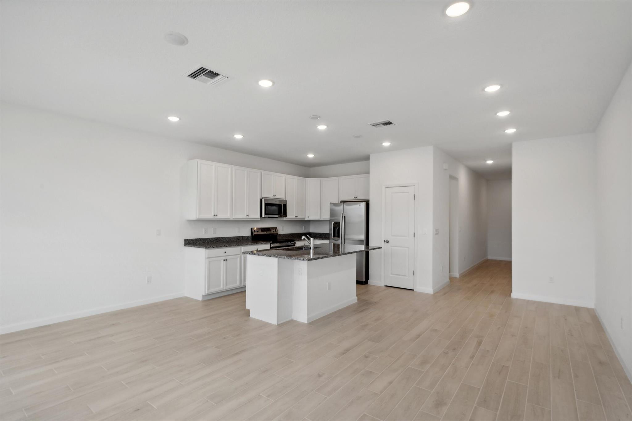 SALERNO RESERVE AT SHOWCA - Residential