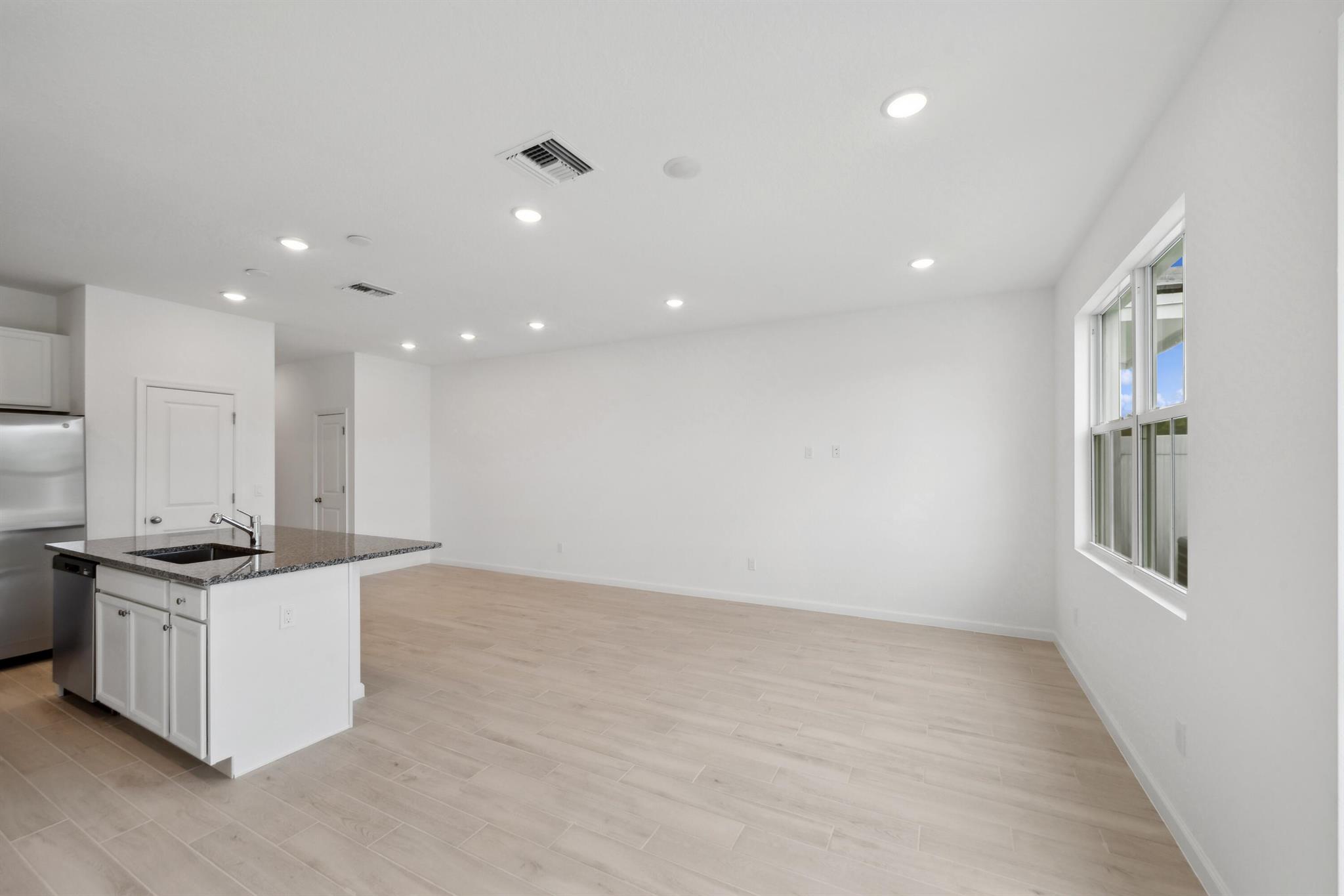 SALERNO RESERVE AT SHOWCA - Residential