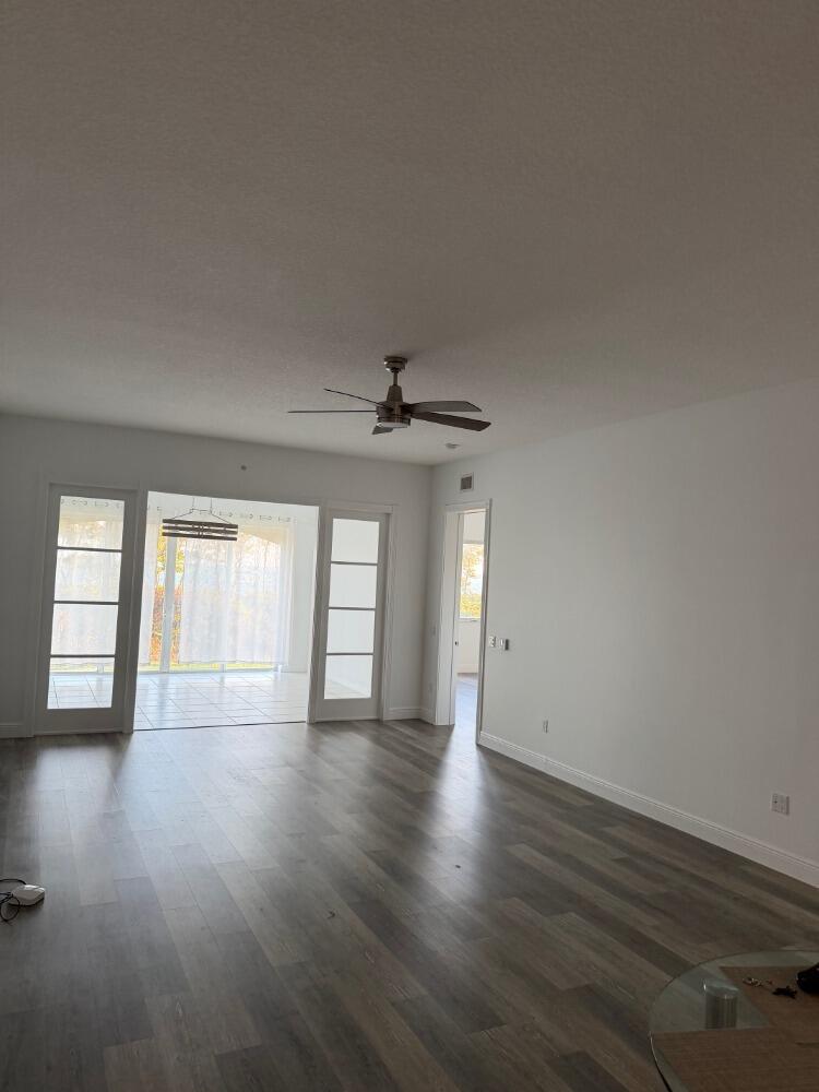 HI West - Residential Lease