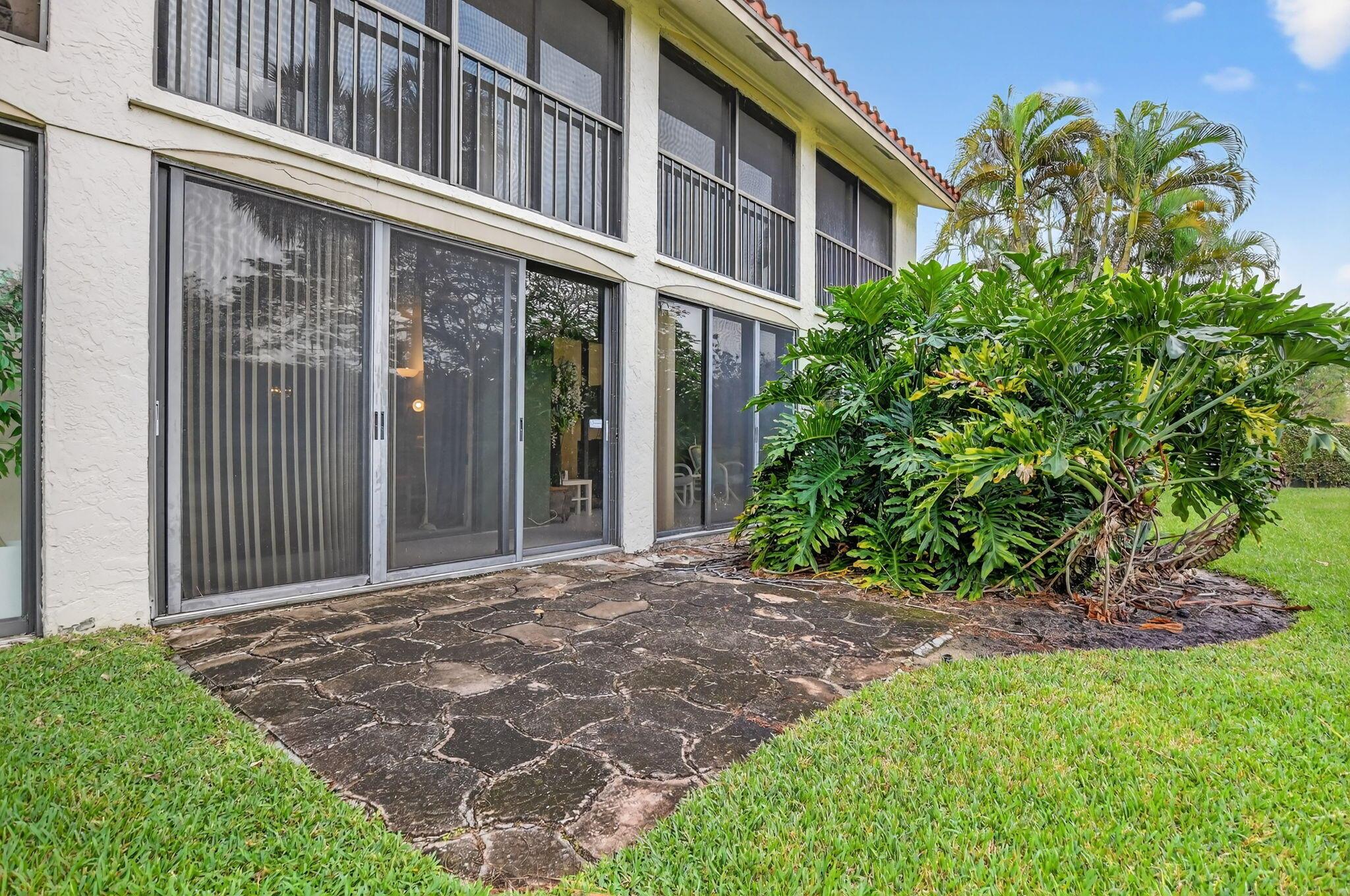 LA MIRADA AT BOCA POINTE - Residential