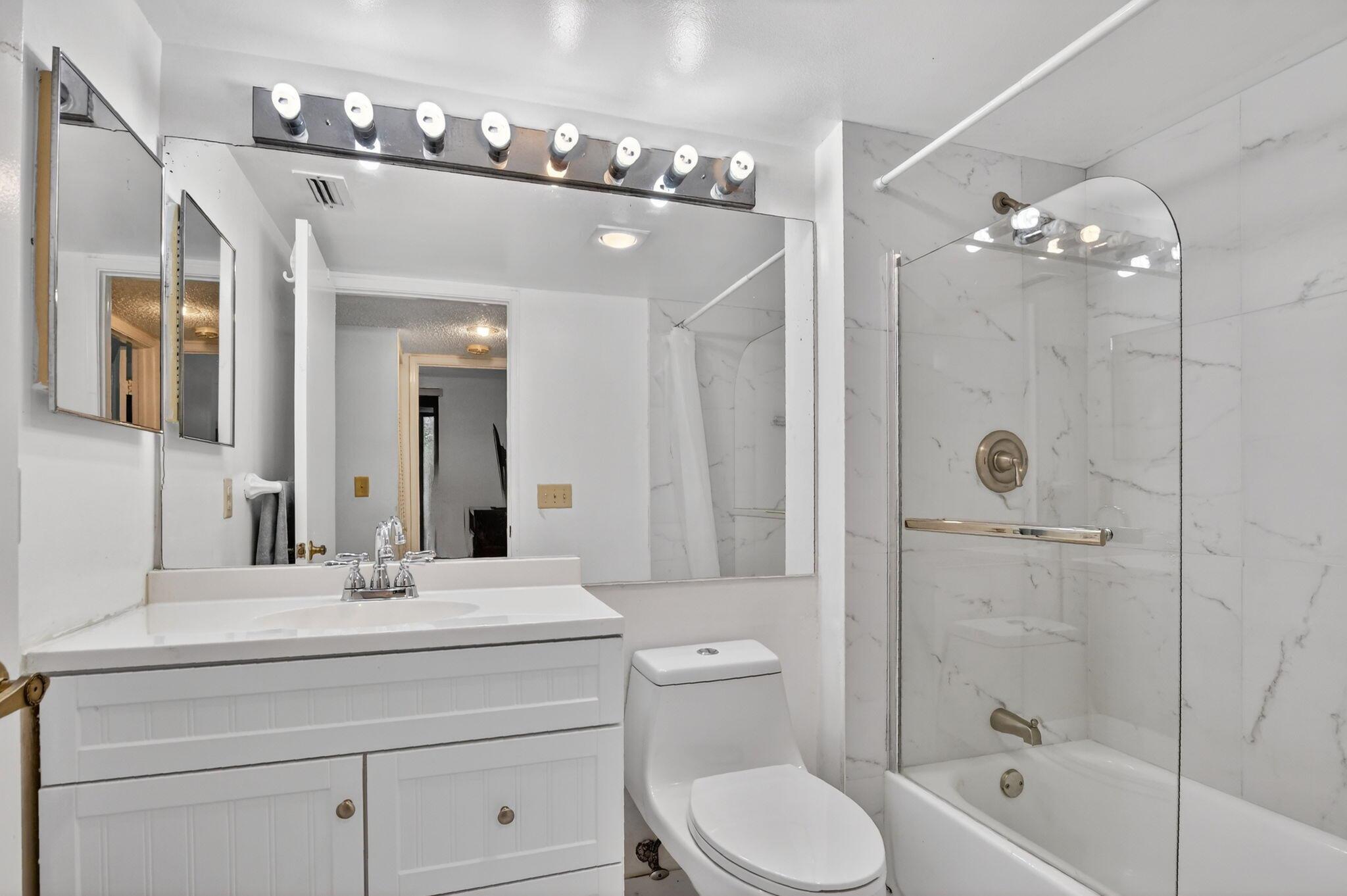 LA MIRADA AT BOCA POINTE - Residential