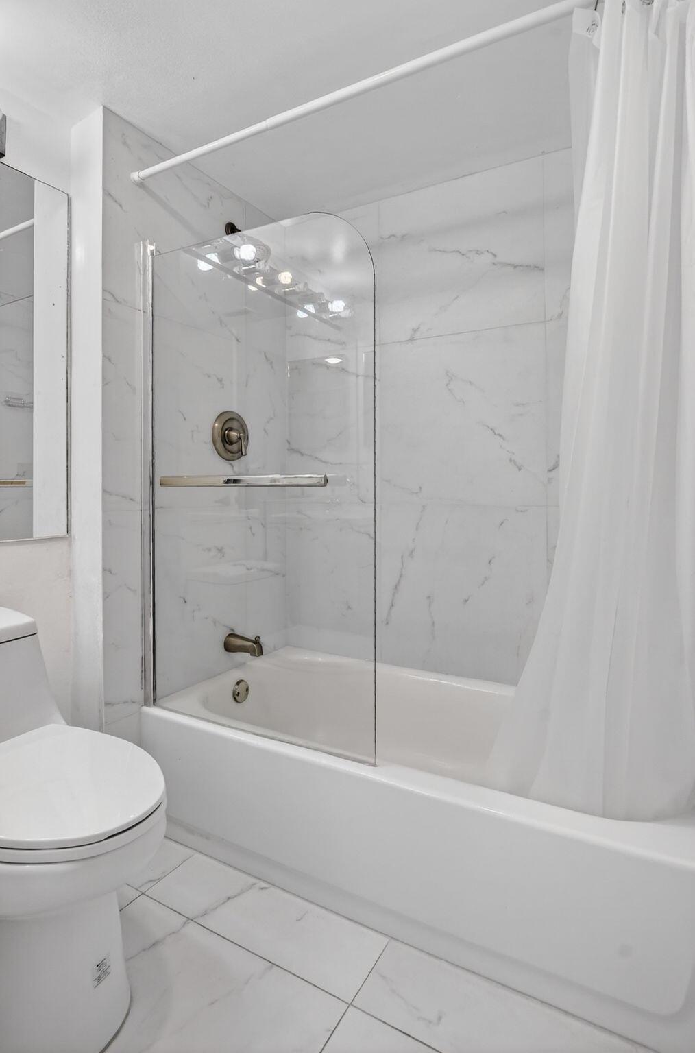 LA MIRADA AT BOCA POINTE - Residential