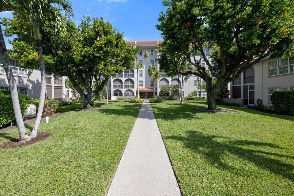 TIERRA DEL SOL CONDO - Residential Lease