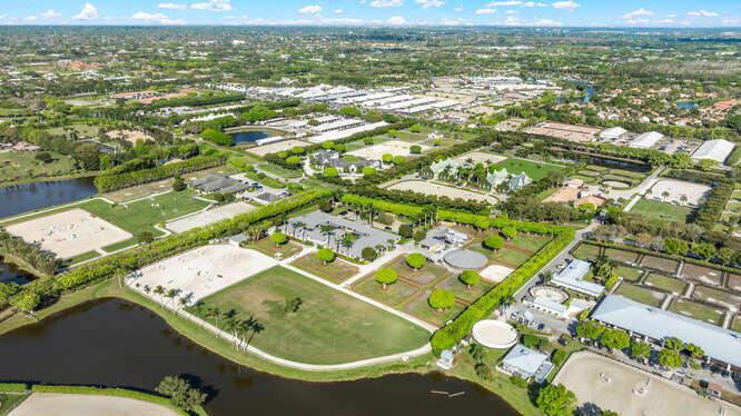 GRAND PRIX FARMS - Residential