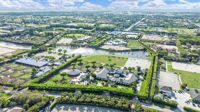 GRAND PRIX FARMS - Residential