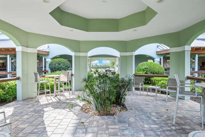 GRAND PRIX FARMS - Residential
