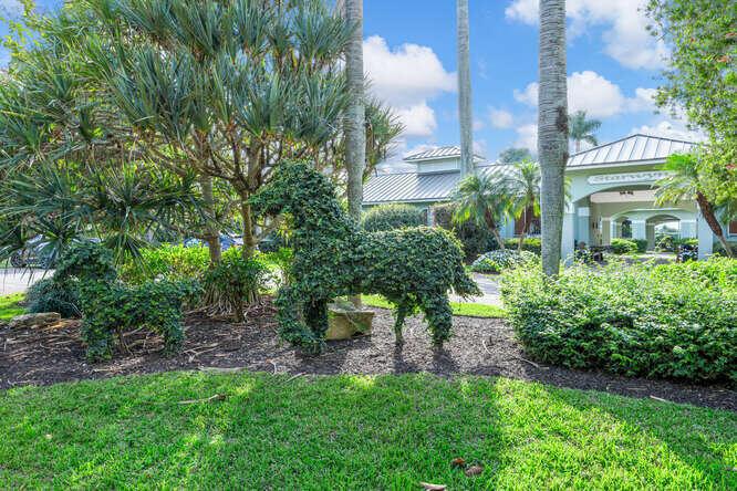 GRAND PRIX FARMS - Residential