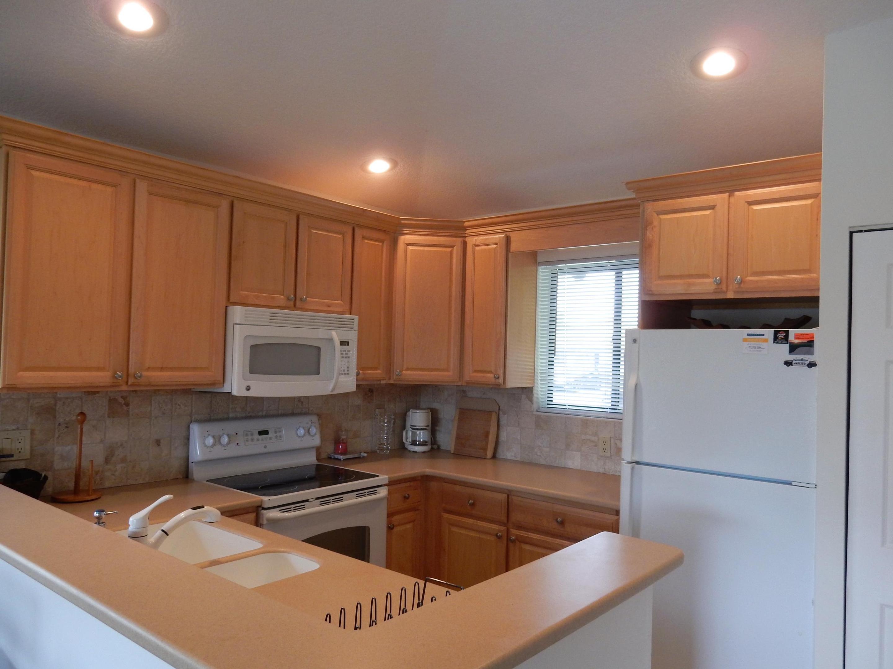 Stacey Goldstein - Residential Lease