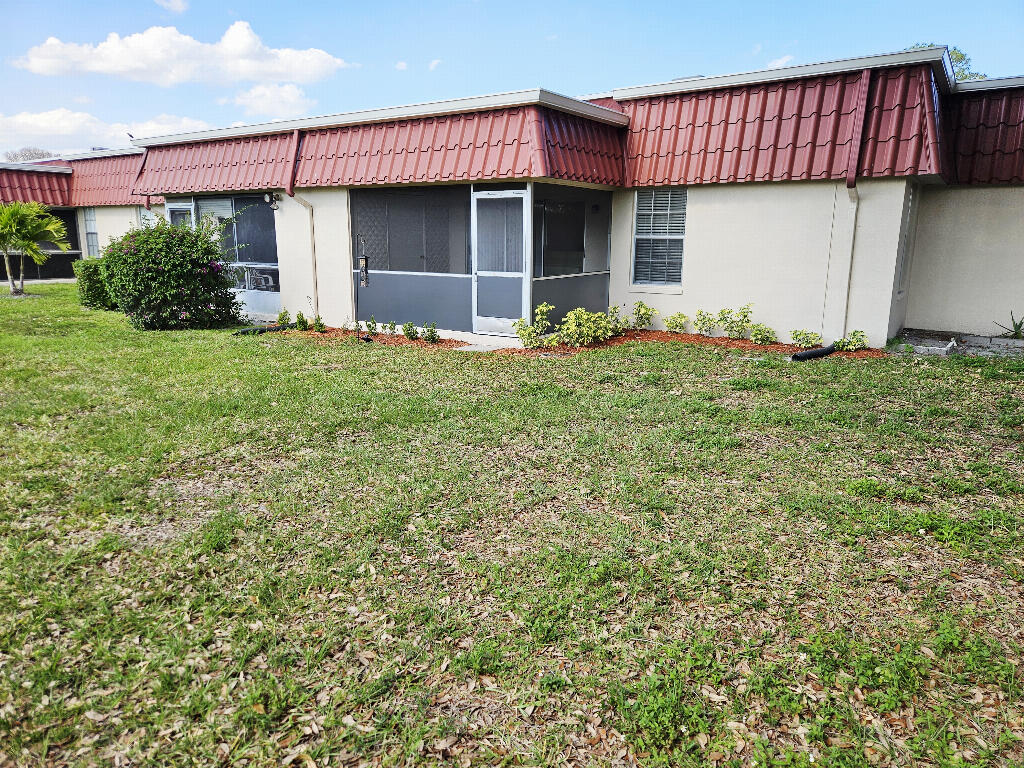 COVERED BRIDGE CONDO - Residential