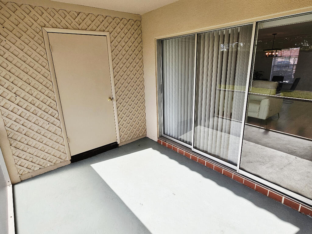 COVERED BRIDGE CONDO - Residential