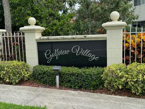 A home in Lake Worth