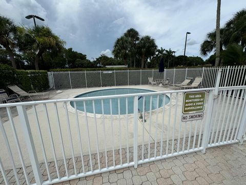 A home in Lake Worth